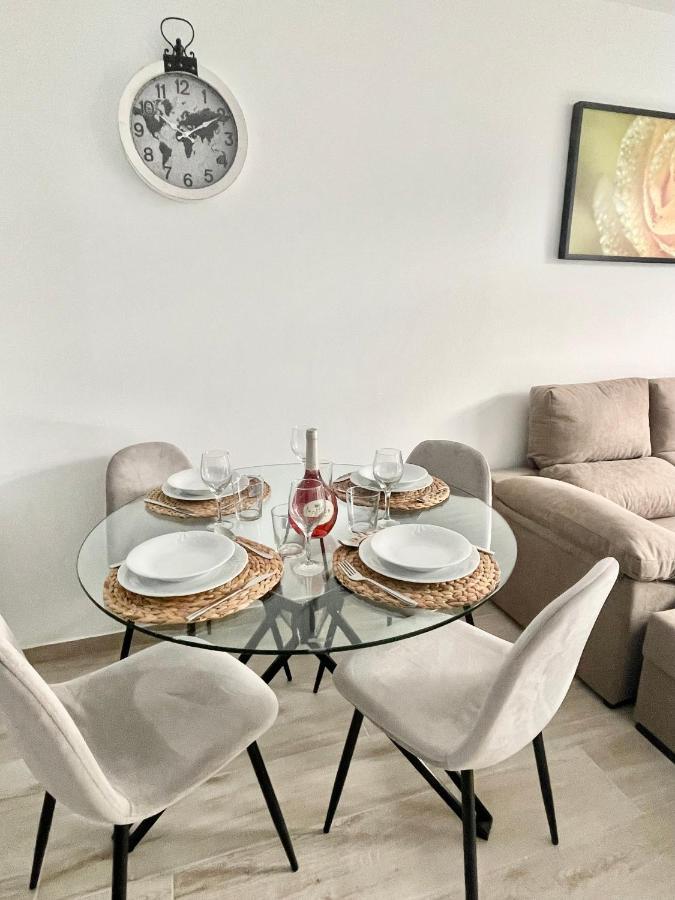 Island Suites Arona  Bagian luar foto